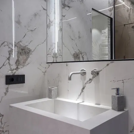 The Cave Penzion Vieste