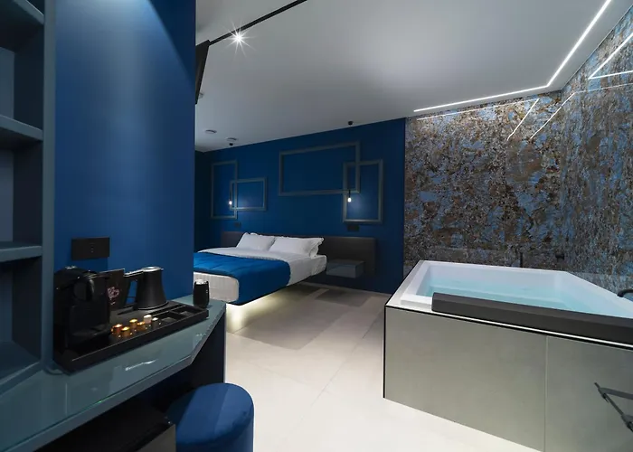 The Cave Casa de hóspedes 4*